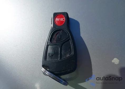 2003 Mercedes-Benz C 240 from USA, damaged, VIN WDBRF61J93A469617